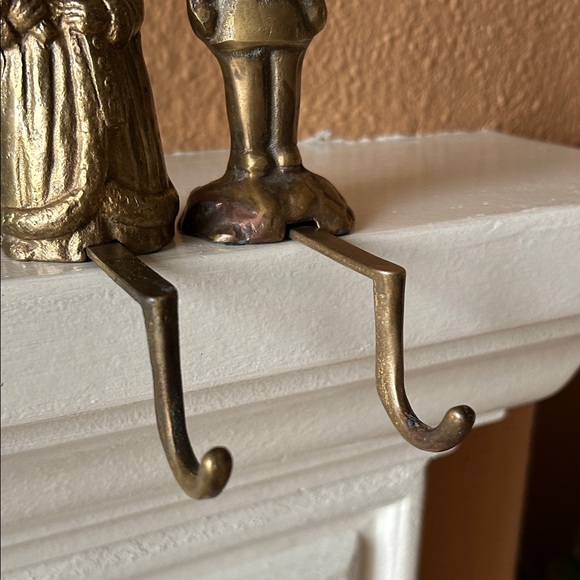 Vintage Solid Brass Stocking Holders - Picture 3 of 10